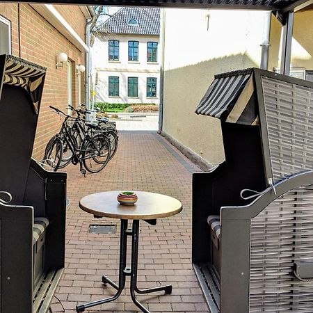 Hotel Drostenhof Garni Esens Eksteriør billede